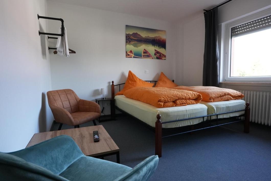 Pension Christine Neu-Anspach Exterior foto
